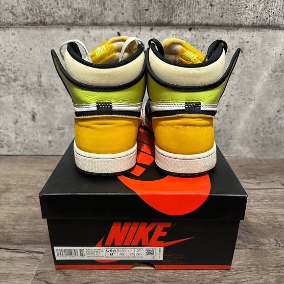 JORDAN 1 RETRO HIGH VOLT - Picture 4 of 5